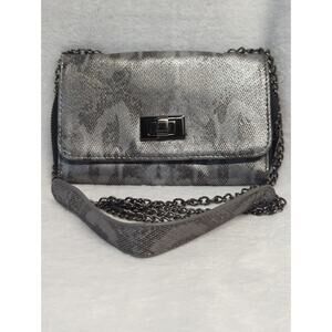 Mossimo Crossbody Purse‎ Gray Snake Print Silver Chain Vegan Faux Leather